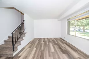 121 E Southwell N, Ogden, UT 84404 - Photo 8