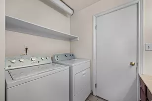 328 E Heather Ridge Circle, Sandy, UT 84070 - Photo 12