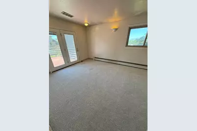 328 E Heather Ridge Cir, Sandy, UT 84070 - Photo 8