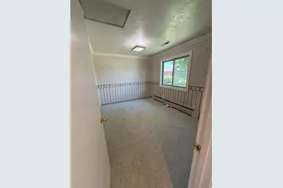 328 E Heather Ridge Cir, Sandy, UT 84070 - Photo 4