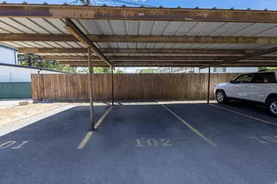 261 N 400 E #102, Provo, UT 84606 - Photo 10