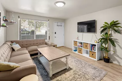 261 N 400 E #102, Provo, UT 84606 - Photo 4