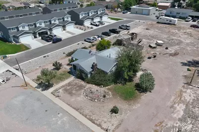 355 S Center St, Delta, UT 84624 - Photo 32