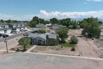 355 S Center St, Delta, UT 84624 - Photo 22