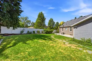 1925 S Main St, Bountiful, UT 84010 - Photo 32