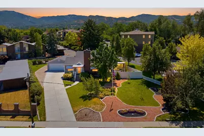 1925 S Main St, Bountiful, UT 84010 - Photo 2