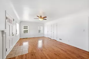 1925 S Main St, Bountiful, UT 84010 - Photo 8
