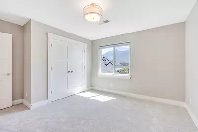 12177 N Shady Brook Ln, Highland, UT 84003 - Photo 36