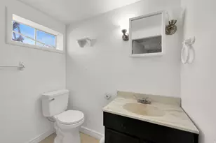 1453 S Valhalla Dr E, Clearfield, UT 84015 - Photo 22
