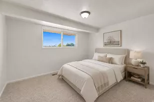1453 S Valhalla Dr E, Clearfield, UT 84015 - Photo 16