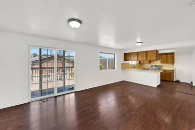 1453 S Valhalla Dr E, Clearfield, UT 84015 - Photo 6