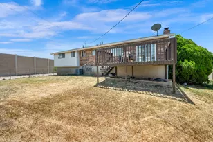 1453 S Valhalla Dr E, Clearfield, UT 84015 - Photo 26