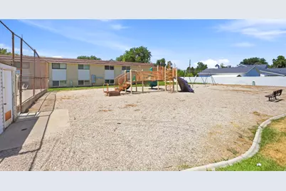 314 W Center St N #F-102, Bountiful, UT 84010 - Photo 22