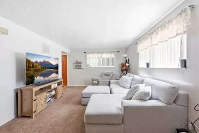 314 W Center St N #F-102, Bountiful, UT 84010 - Photo 8