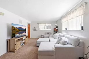 314 W Center St N, Bountiful, UT 84010 - Photo 8