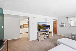 314 W Center St N, Bountiful, UT 84010 - Photo 12