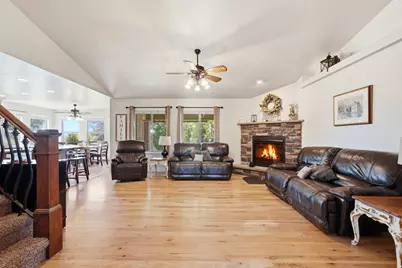 1477 N 1575 W, Clinton, UT 84015 - Photo 12