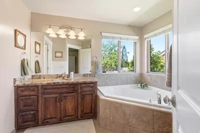 1477 N 1575 W, Clinton, UT 84015 - Photo 24