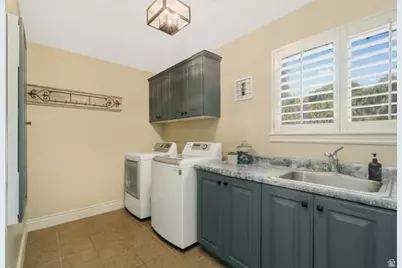 59 S Shadow Breeze Rd, Kaysville, UT 84037 - Photo 22