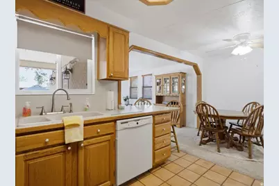 4142 S 4580 Rd W, West Valley, UT 84120 - Photo 10