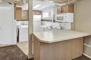 4385 S 250 W, Washington Terrace, UT 84405 - Photo 22