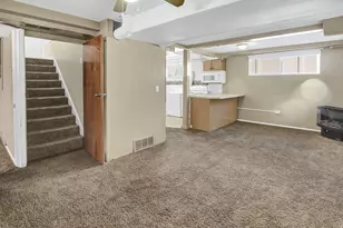 4385 S 250 W, Washington Terrace, UT 84405 - Photo 18