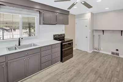 4385 S 250 W, Washington Terrace, UT 84405 - Photo 12