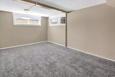4385 S 250 W, Washington Terrace, UT 84405 - Photo 26
