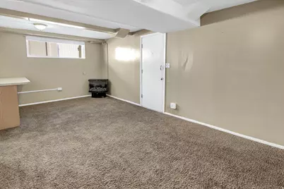 4385 S 250 W, Washington Terrace, UT 84405 - Photo 18