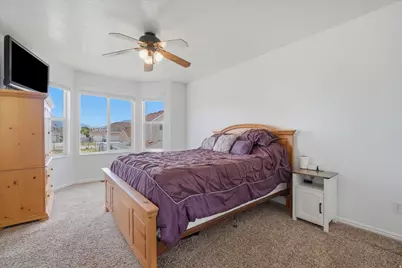 5576 S 4100 W, Roy, UT 84067 - Photo 18