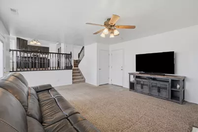 5576 S 4100 W, Roy, UT 84067 - Photo 16