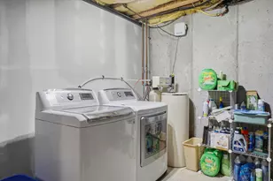 5576 S 4100 W, Roy, UT 84067 - Photo 30