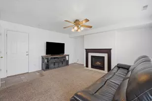 5576 S 4100 W, Roy, UT 84067 - Photo 14