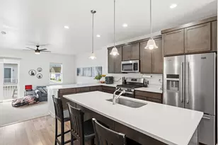 793 E 975 N, Layton, UT 84041 - Photo 12