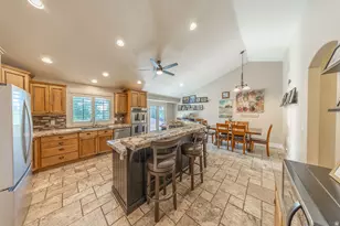 1062 S 2450 W, Syracuse, UT 84075 - Photo 14