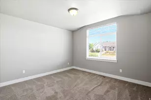 2629 W 900 N, Layton, UT 84041 - Photo 16