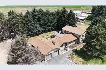 932 S 6800 E, Huntsville, UT 84317 - Photo 2