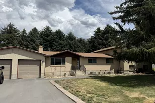 932 S 6800 E, Huntsville, UT 84317 - Photo 1