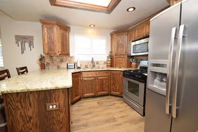 579 W 2300 S, Perry, UT 84302 - Photo 6
