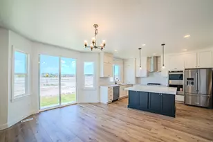 45 N Scarlet Maple Rd, Vineyard, UT 84059 - Photo 12