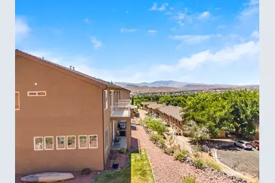 438 N Stone Mountain Dr, Saint George, UT 84770 - Photo 10