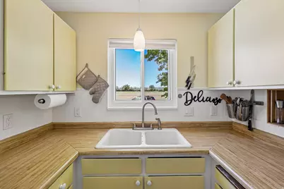 2605 S Bryant Dr, Magna, UT 84044 - Photo 12