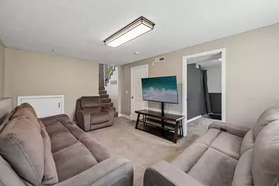 2605 S Bryant Dr, Magna, UT 84044 - Photo 18