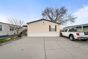 7032 W Apaloosa Dr N, West Valley, UT 84128 - Photo 2