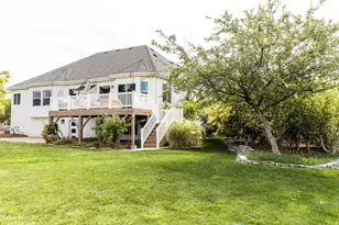 701 S Lake View Dr, Vineyard, UT 84058 - Photo 46