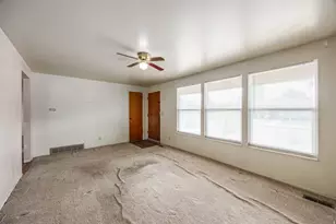 9810 S Darin Dr, Sandy, UT 84070 - Photo 10