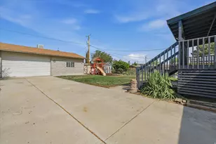 9728 S 1600 W, South Jordan, UT 84095 - Photo 34