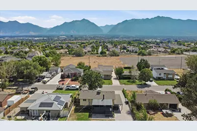 9728 S 1600 W, South Jordan, UT 84095 - Photo 46