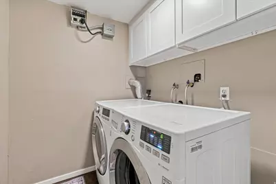 9728 S 1600 W, South Jordan, UT 84095 - Photo 24