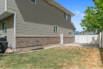 13076 S 2730 W, Riverton, UT 84065 - Photo 40